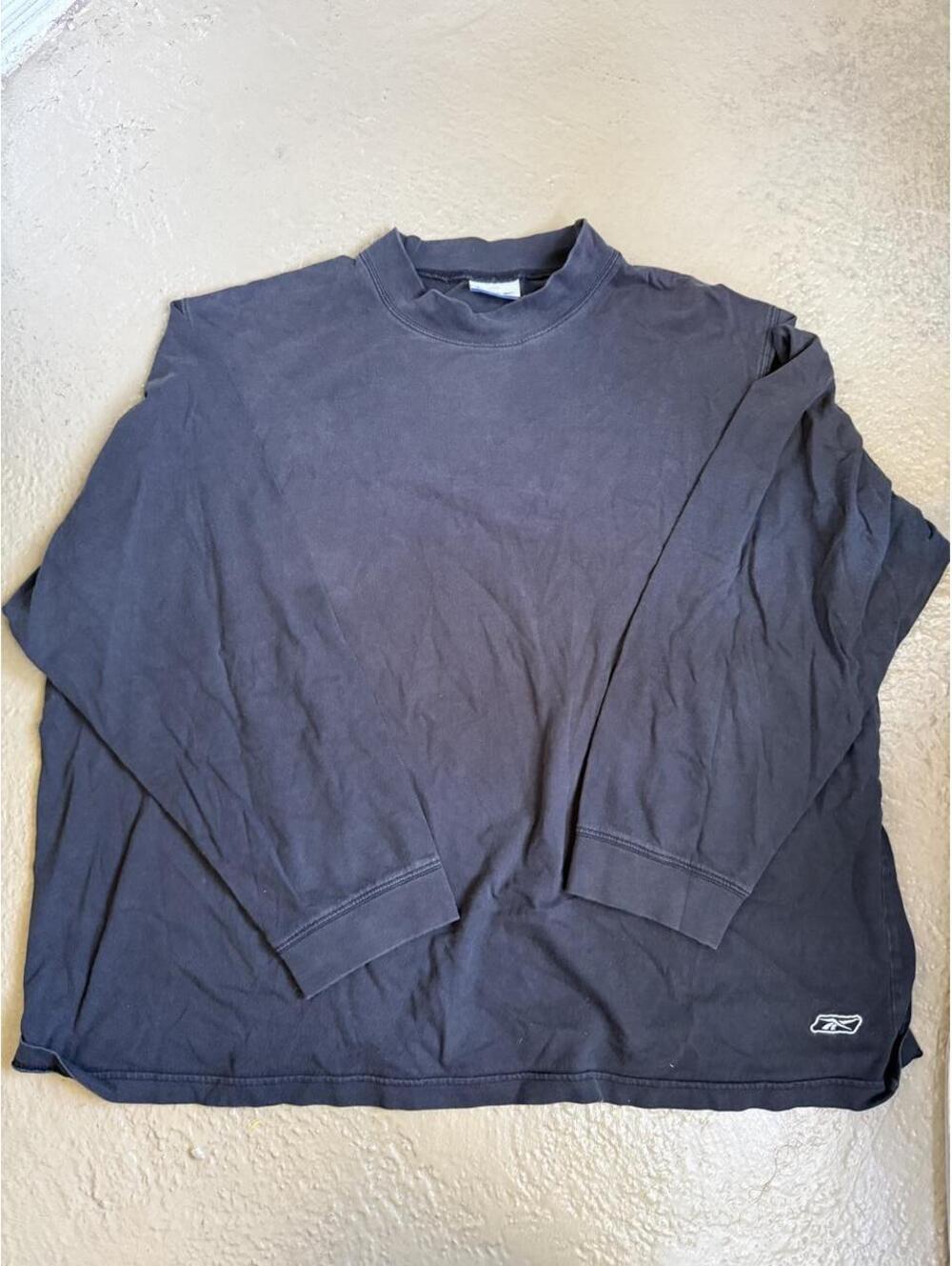 Reebok Men's Black crewneck sweater 2XL